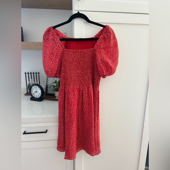 Madewell Dresses & Skirts - Madewell Red Smocked dress